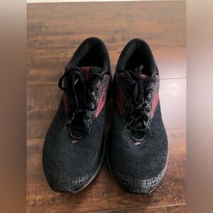 Brooks Ghost-11 Men’s Running Shoes Size US 12 Red, Black, Gray Athletic Shoes